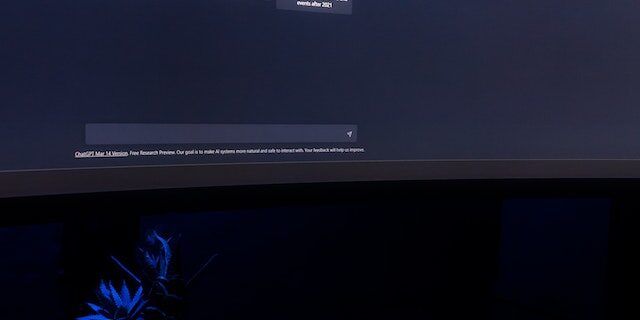 WHAT IS CHAT GPT AND HOW IT WILL HELPS OUR LIFES